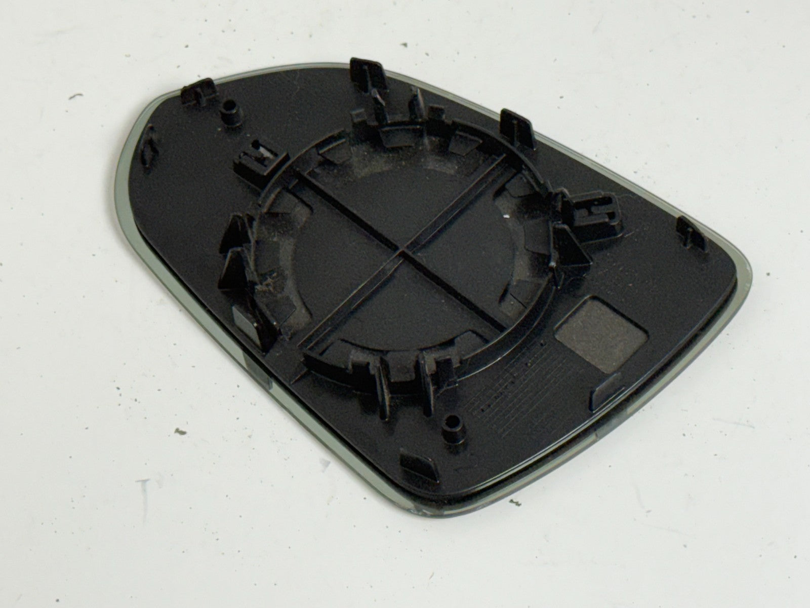 2018-2022 HYUNDAI ACCENT OEM Right Side Base Mirror Glass Passenger scratched