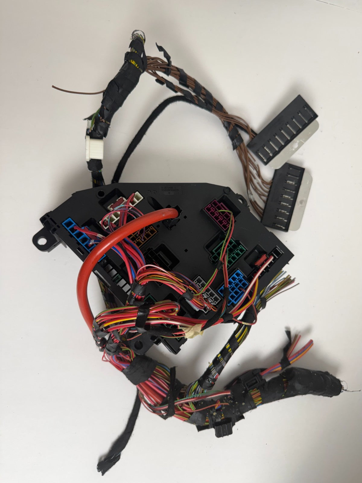 2010-2017 BMW F10 528 535 M5 Rear Fuse Box OEM 9264924 with Harness