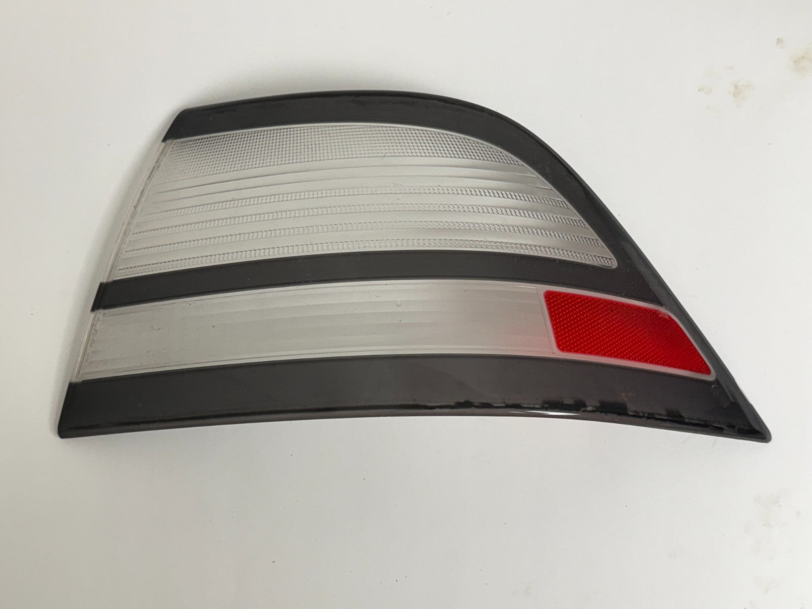 2008-2011 Saab 9-3 Sedan Tail Light LENS cover ONLY Right Passenger Side