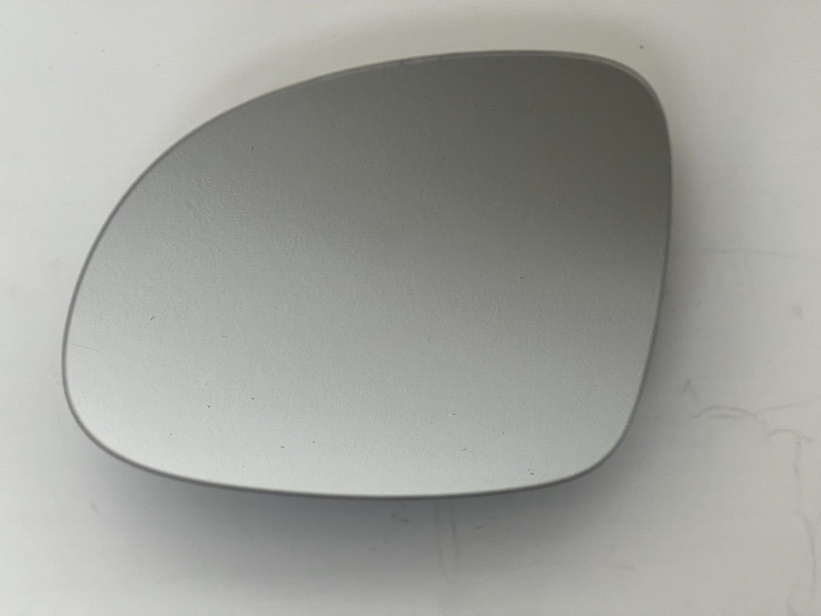 2009-2017 VOLKSWAGEN TIGUAN OEM Left Side Mirror Glass Driver