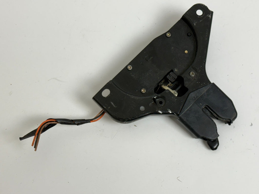 2003-2007 Cadillac CTS  OEM Trunk Lock Latch Actuator Release Lid