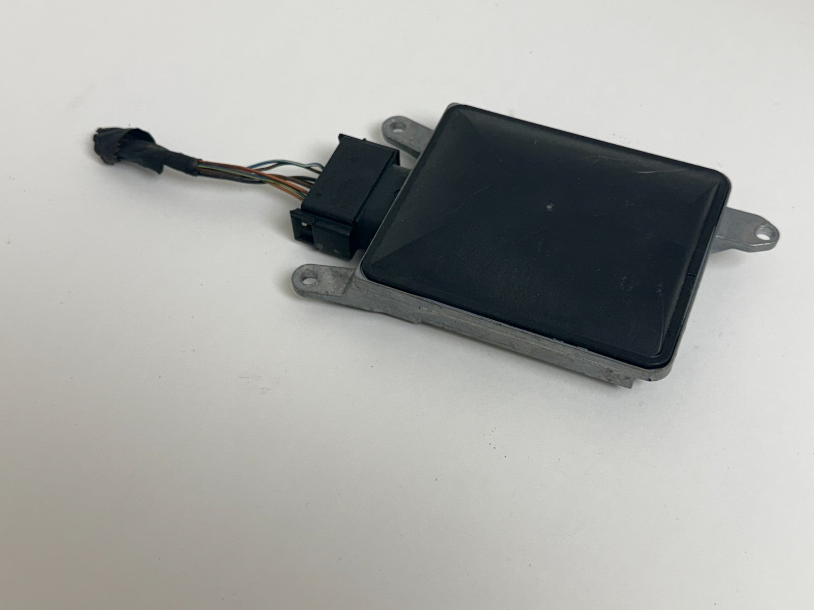 2015-2018 Audi Q3 Left Blind Spot Lane Change Radar Module 8U0907568F OEM