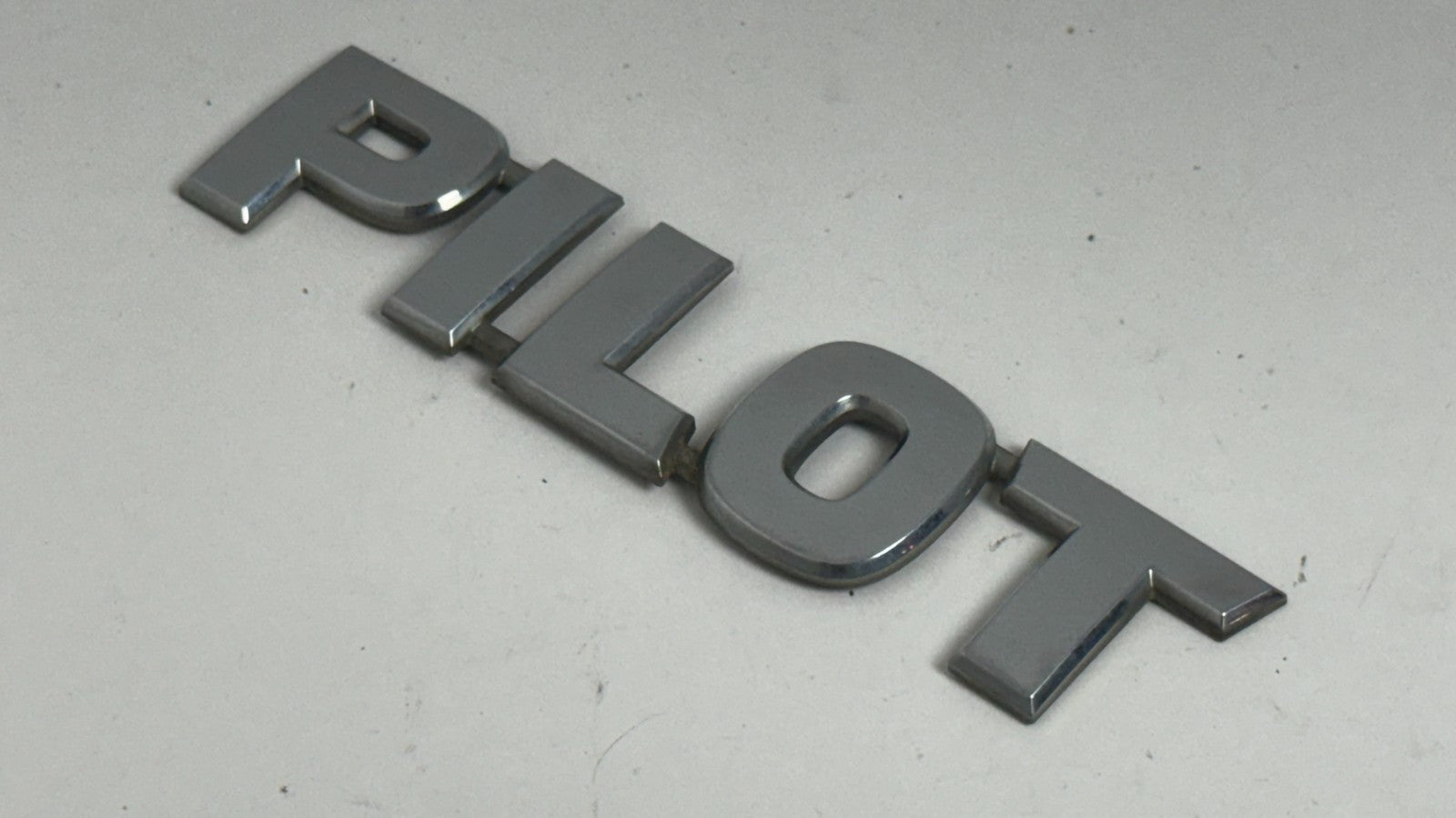 HONDA PILOT 2003 - 2008 rear trunk emblem badge logo OEM Factory Genuine