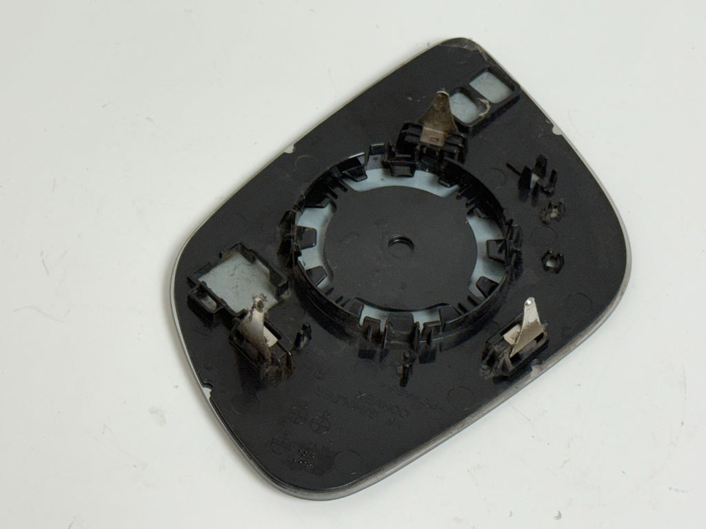 2015-2021 KIA SEDONA OEM Right Non Heated Mirror Glass Driver Side