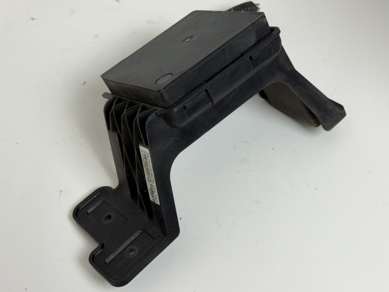 2015 2016 LINCOLN MKC BLIND SPOT RADAR SENSOR PASSENGER RIGHT EJ7T-14D453-AD OEM