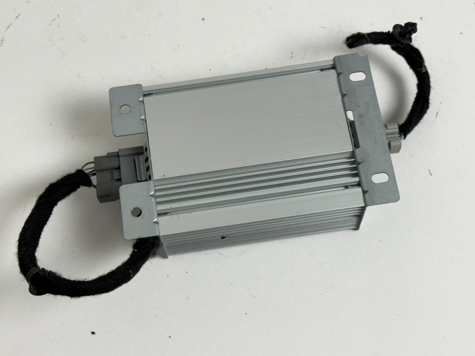 2010-2020 LINCOLN MKX MKZ RADIO AMPLIFIER BA1T-18C808-AA S69GA