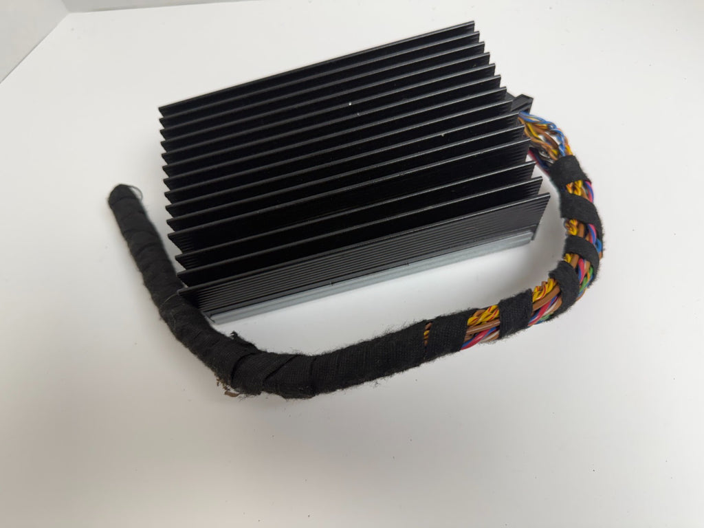 2007-2013 BMW X5 E70 OEM Lear HiFi Audio Amp Amplifier 65129133913