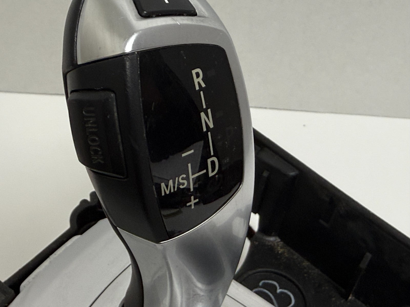 2007-2013 BMW X5 X6 E70 E71 Shifter Selector IDrive Control Switch w/ Trim OEM