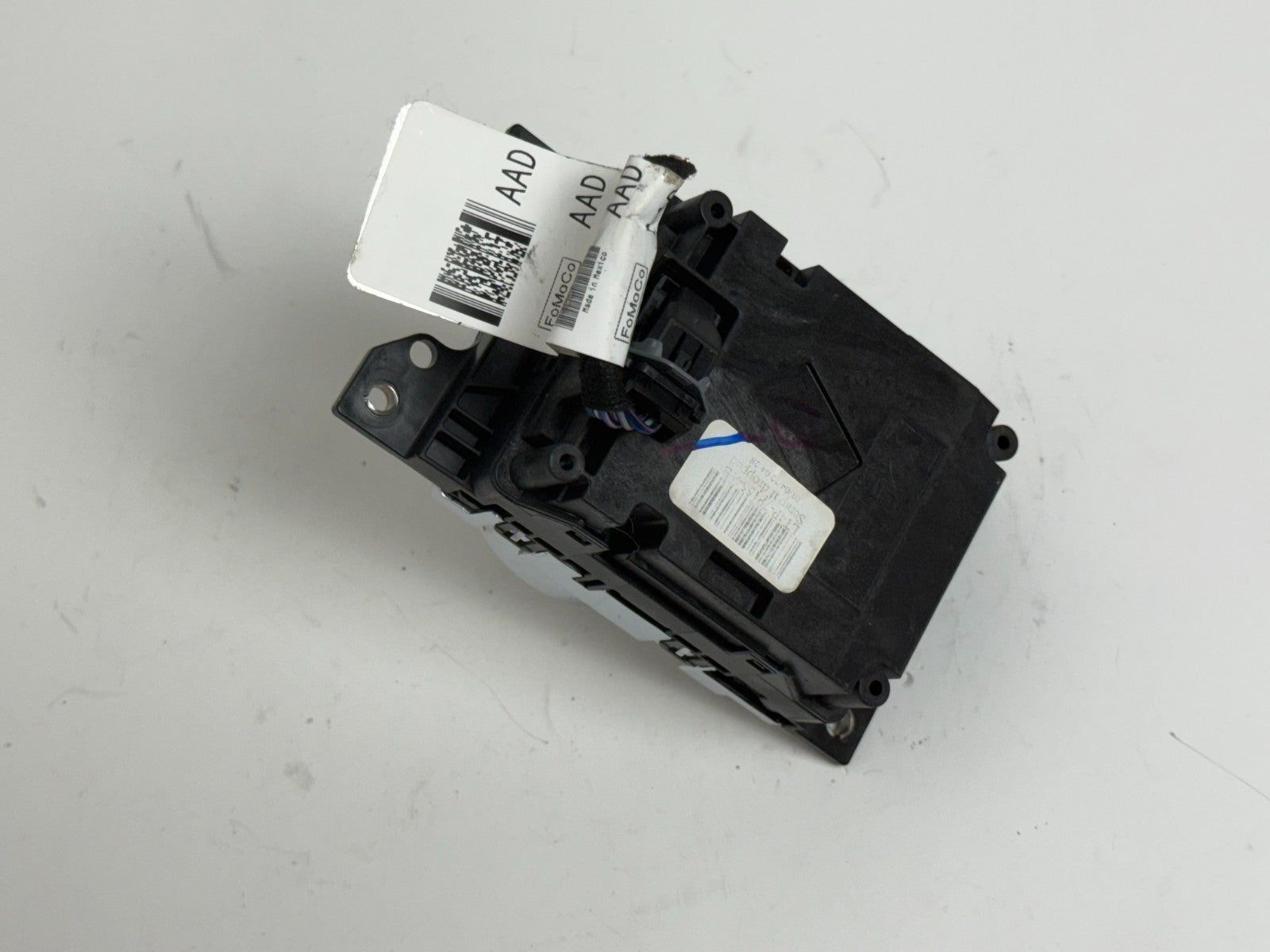 2019-2024 FORD EDGE OEM AUTOMATIC TRANSMISSION GEAR SHIFTER KNOB SELECTOR SWITCH
