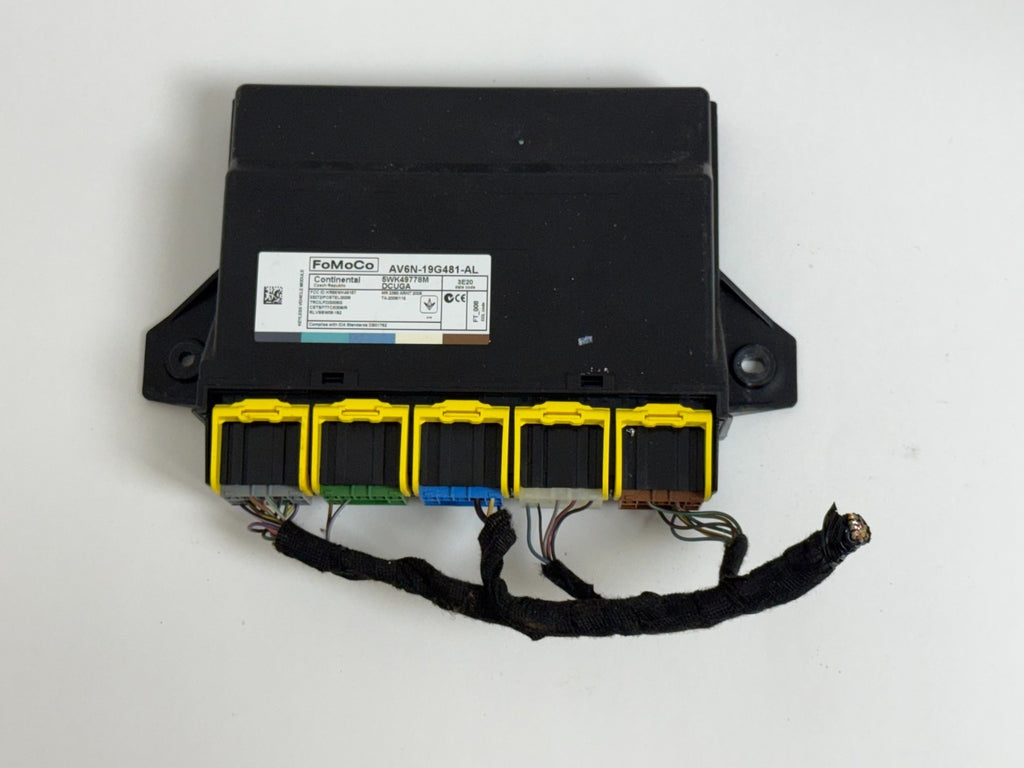 2012-2018 Ford Focus C-Max Escape Passive Keyless Entry Module AV6N19G481AL OEM
