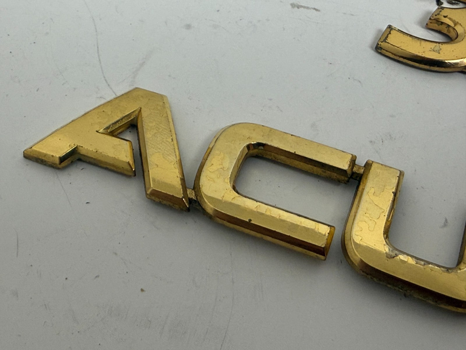 2003-2004 Acura 3.5RL rear gold package  emblem full set 75700-SZ3-A200 OEM