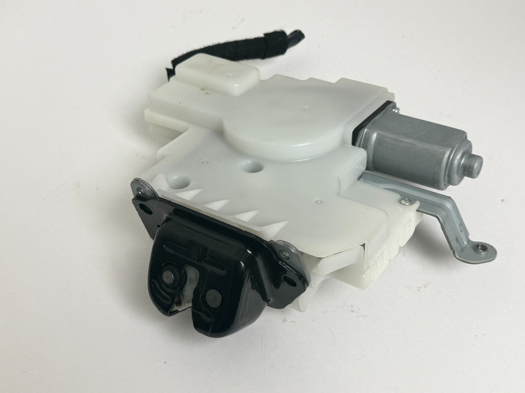 2013 - 2020 INFINITI QX60 JX35  TRUNK TAILGATE LIFTGATE LATCH LOCK ACTUATOR OEM