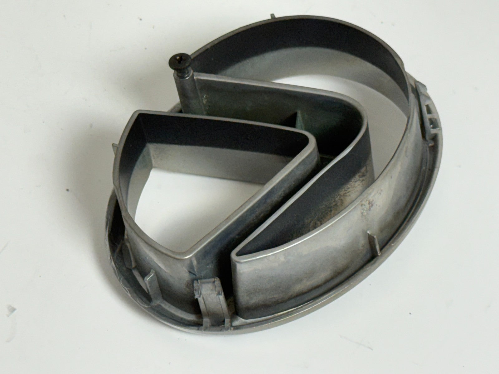2004-2009 Lexus RX330 RX400h front grille emblem  OEM 75311-48070