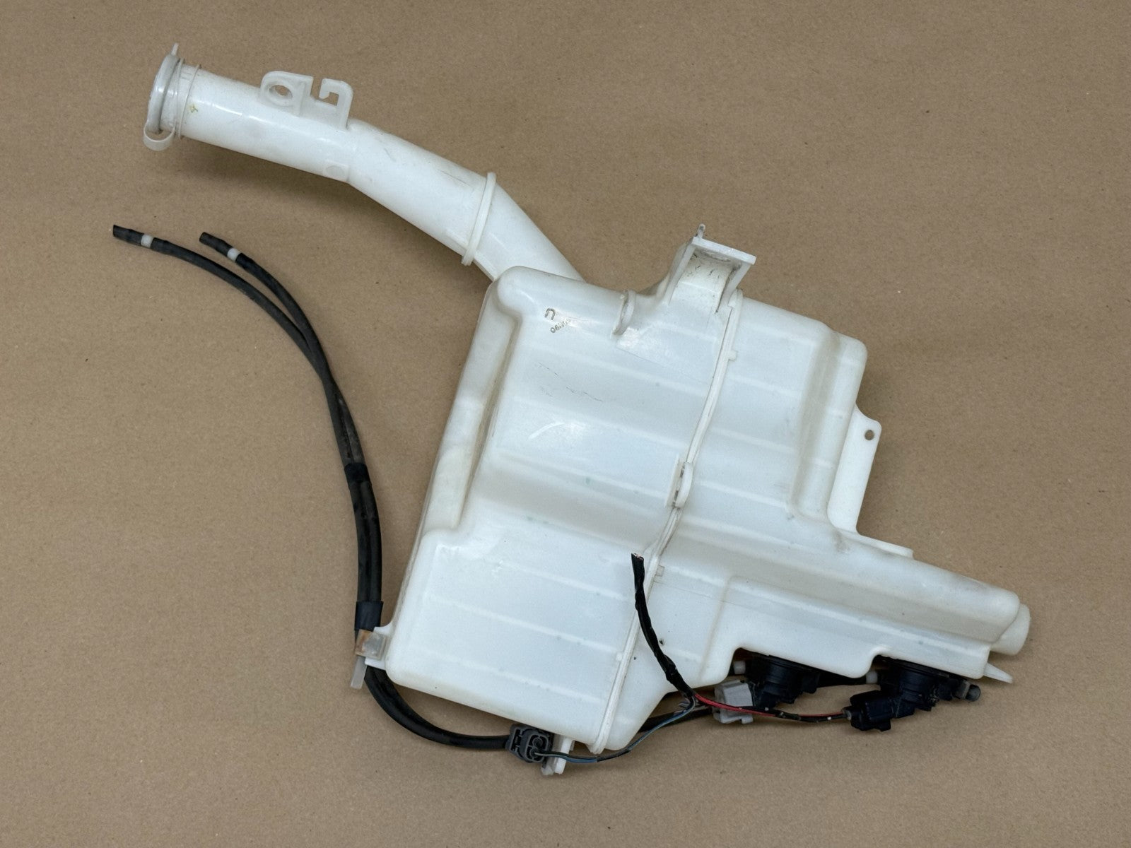 2008-2015 MAZDA CX-9 WINDSHIELD WASHER FLUID RESERVOIR BOTTLE 1392286