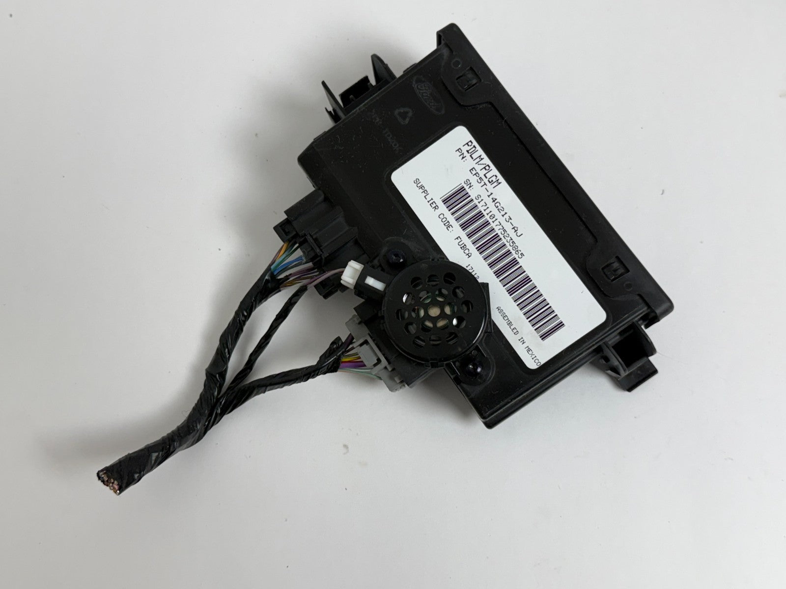 2017-2020 LINCOLN MKZ TRUNK POWER LIFTGATE CONTROL MODULE UNIT OEM