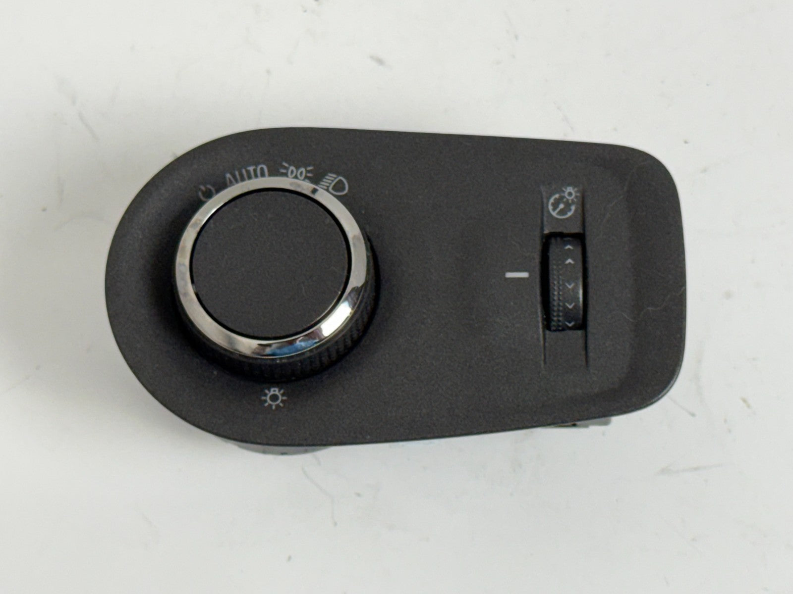 2010 - 2012 Cadillac CTS SRX  Headlight Dimmer Fog Light Control Switch 25777723