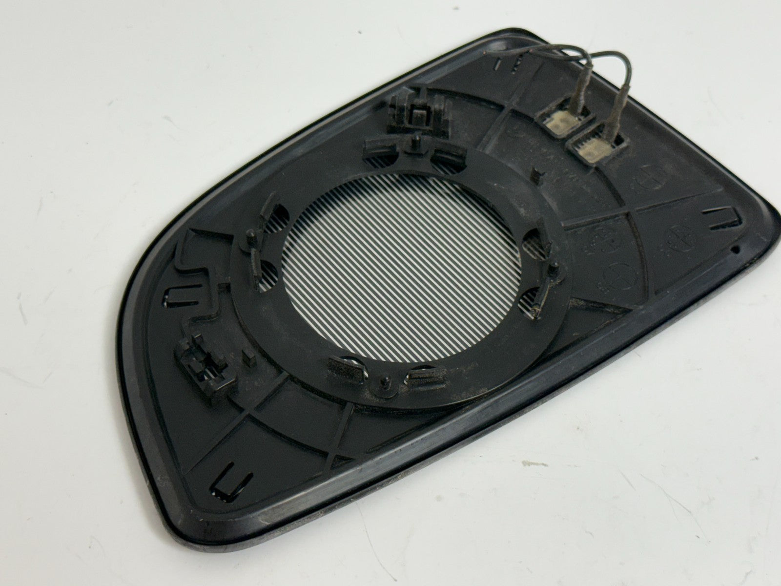 2007-2012 KIA RONDO OEM Right Heated Mirror Glass Passenger Side