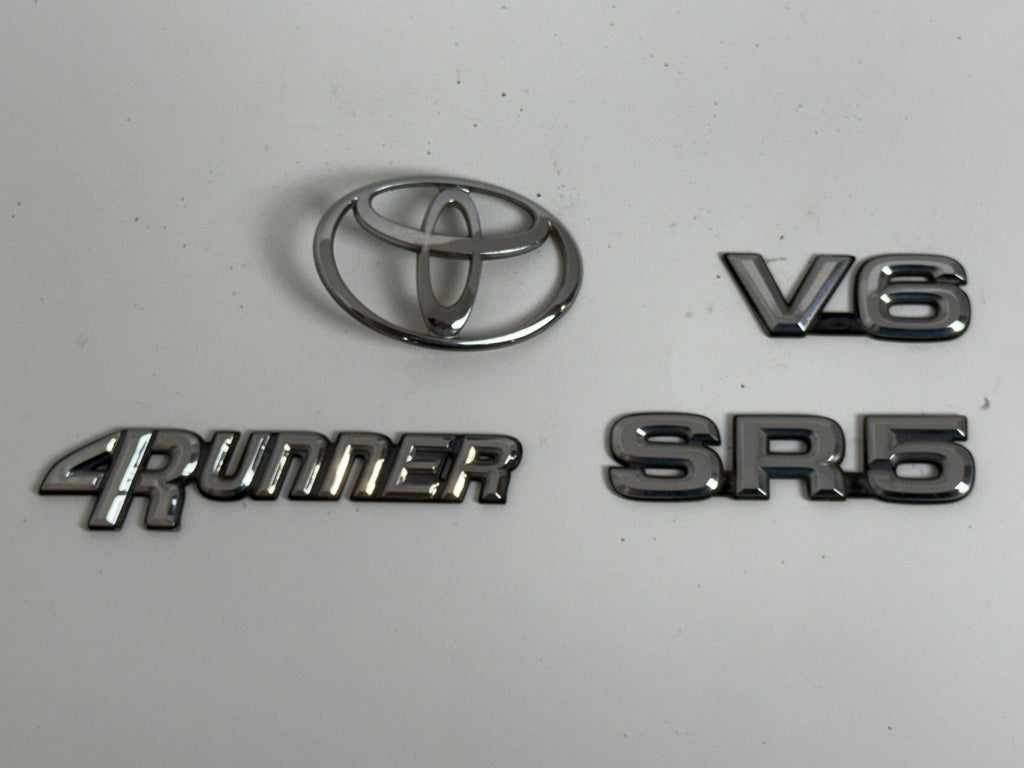 1990-1995 Toyota 4Runner V6 SR5 OEM rear liftgate emblem set 75441-89103