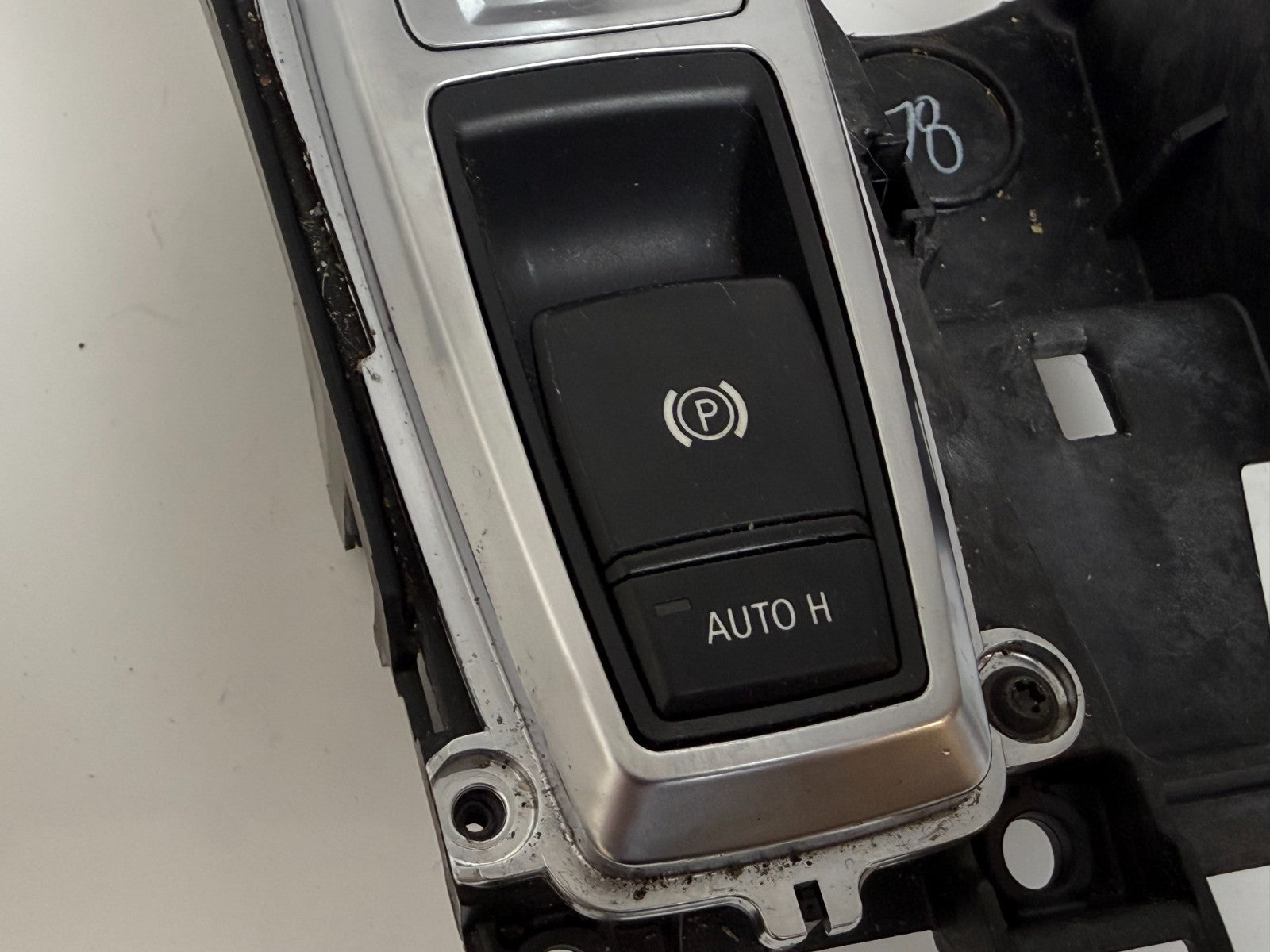 2007-2012 BMW X5 X6 E70 E71 Shifter Selector IDrive Control Switch w/ Trim OEM