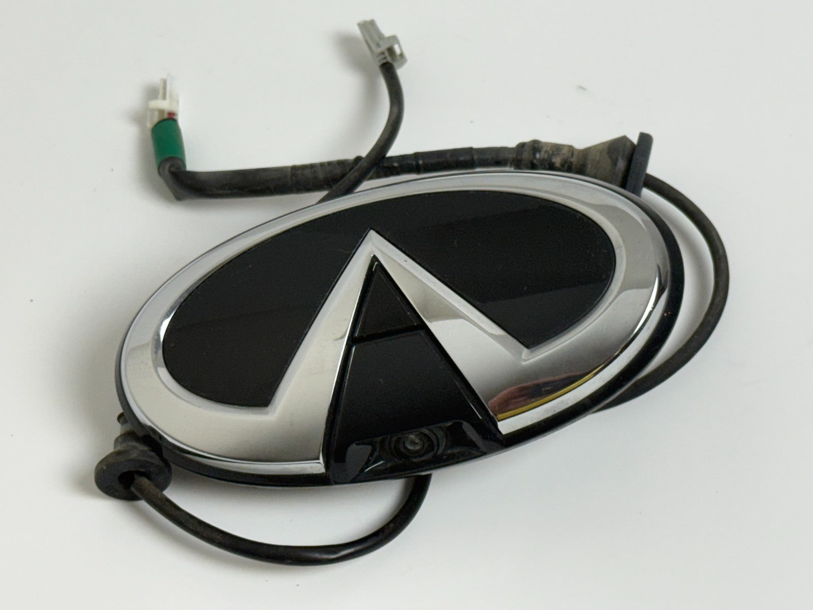 2022-2025 INFINITI QX55 OEM LIFTGATE CAMERA REAR VIEW BACK UP PARK ASSIST EMBLEM