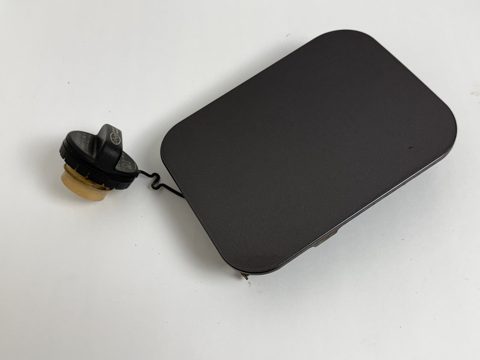 2011-2020 Toyota Sienna Fuel Door Lid w/ Gas Cap 1H1 Predawn Gray OEM