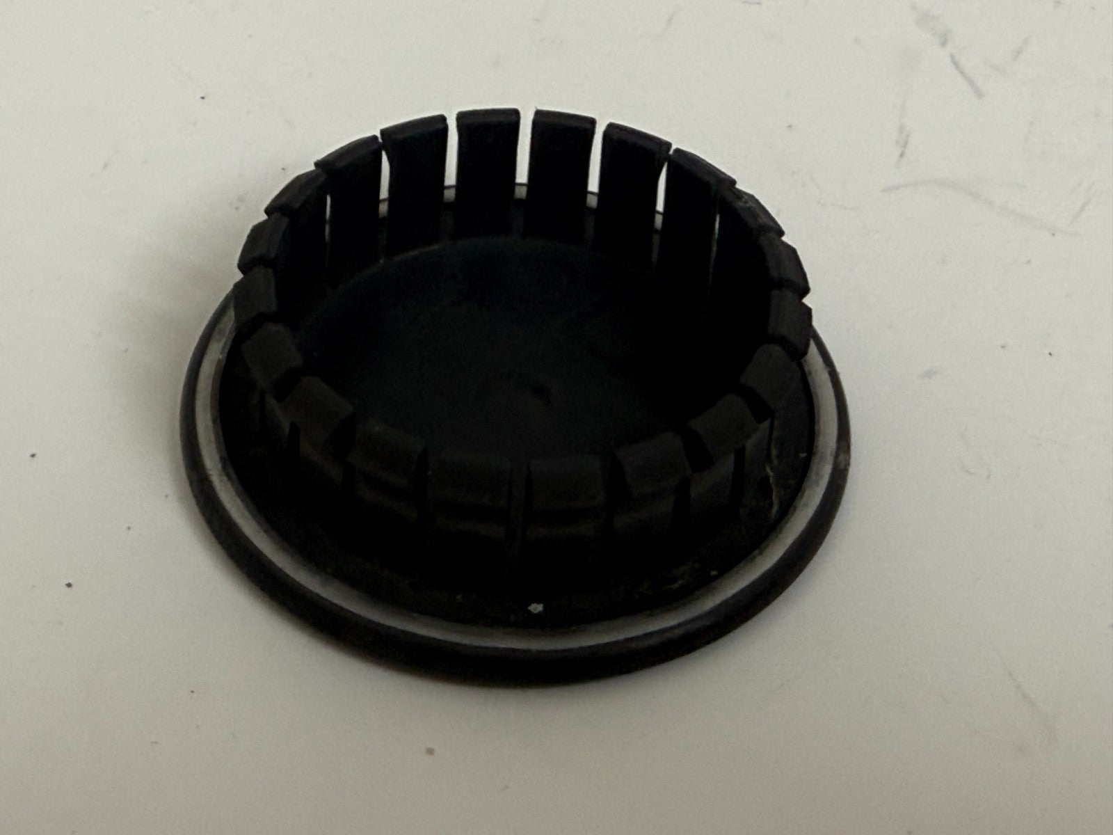 2001-2008 Pontiac Vibe Firebird Trans Am WS6 17 Wheel Center Cap Hub 9593169 OEM