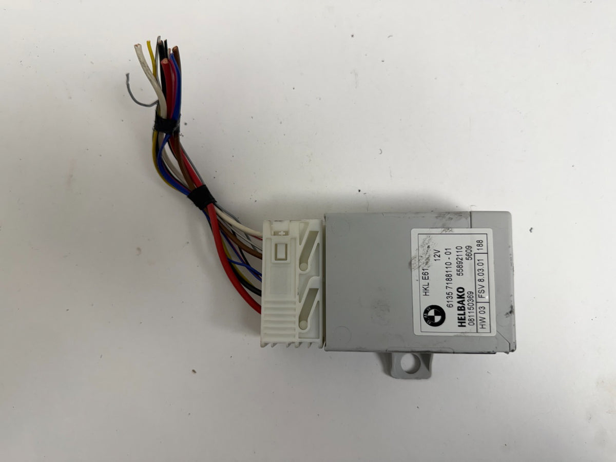 2002-2010 BMW E61 E65 E66 Power Trunk Lift Module 61357188110 OEM