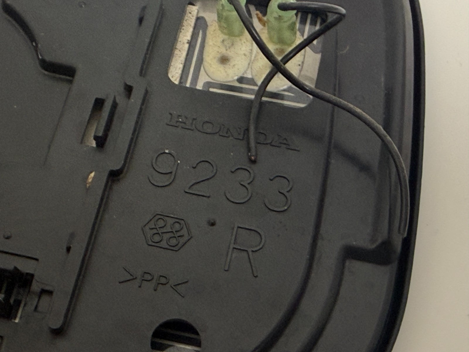 2010- 2014 HONDA INSIGHT OEM Right Heated Mirror Glass Passenger Side