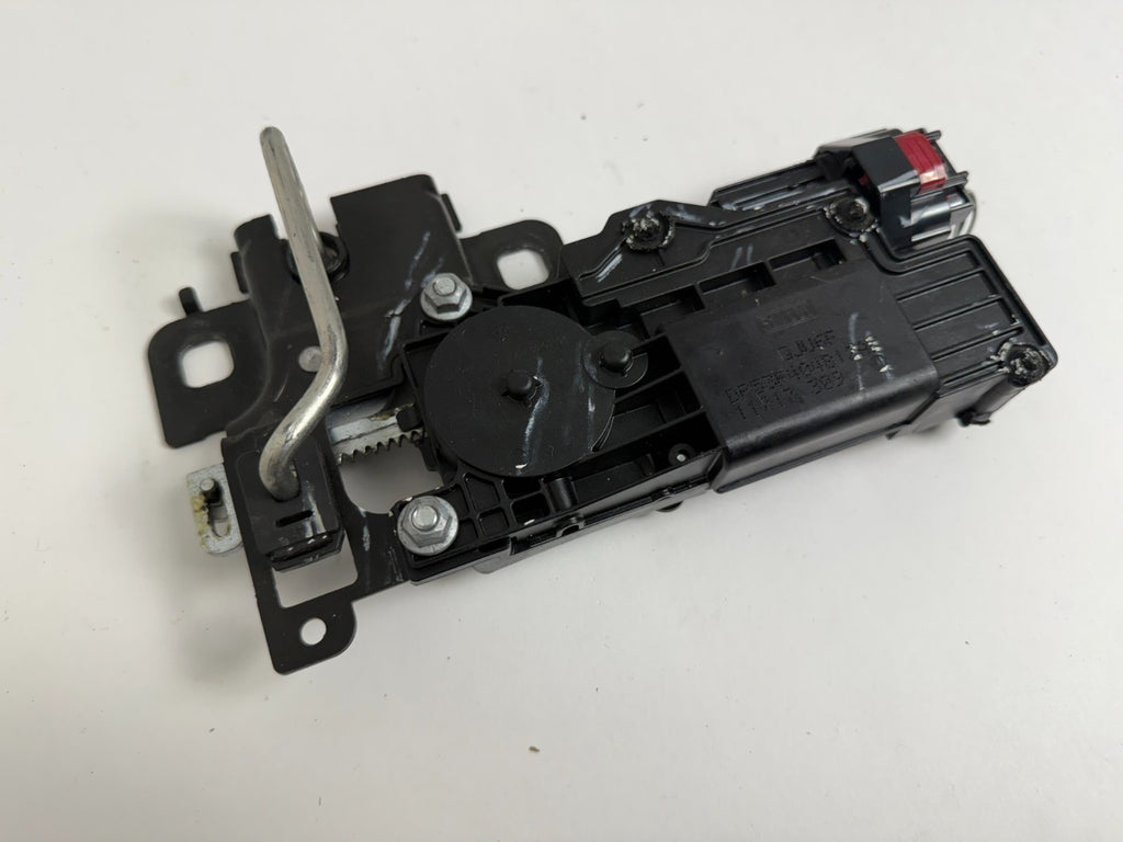 2013-2020 Lincoln MKZ Trunk Lid Striker Actuator DP53-F404B12-AE OEM