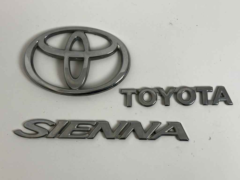 2004-2010 Toyota Sienna XL20 OEM rear liftgate emblem set 75441-08030