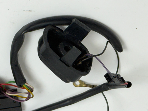 1999-2004 Land Rover Discovery II 2 OEM Horn Buttons Complete with harness