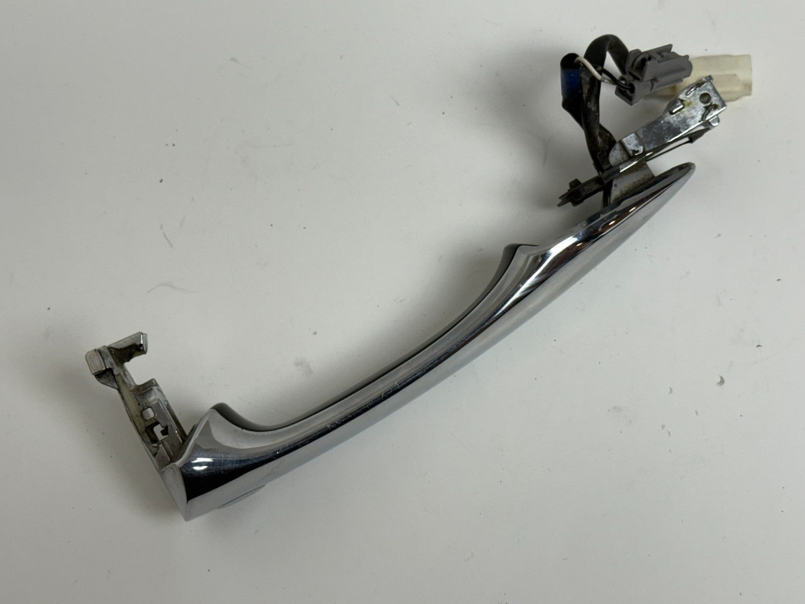 2011-2019 Infiniti Q70 OEM Front Right Passenger Side Exterior Door Handle