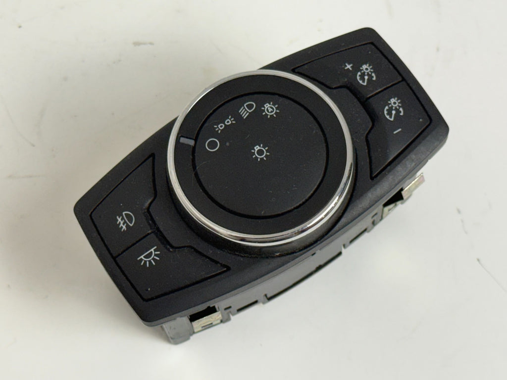 2012-2015 Ford Explorer OEM Headlight Foglight Switch Auto Light CB5T-13D061-AB