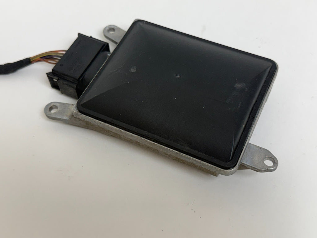 2015-2018 Audi Q3 Right Blind Spot Lane Change Radar Module 8U0907566F OEM