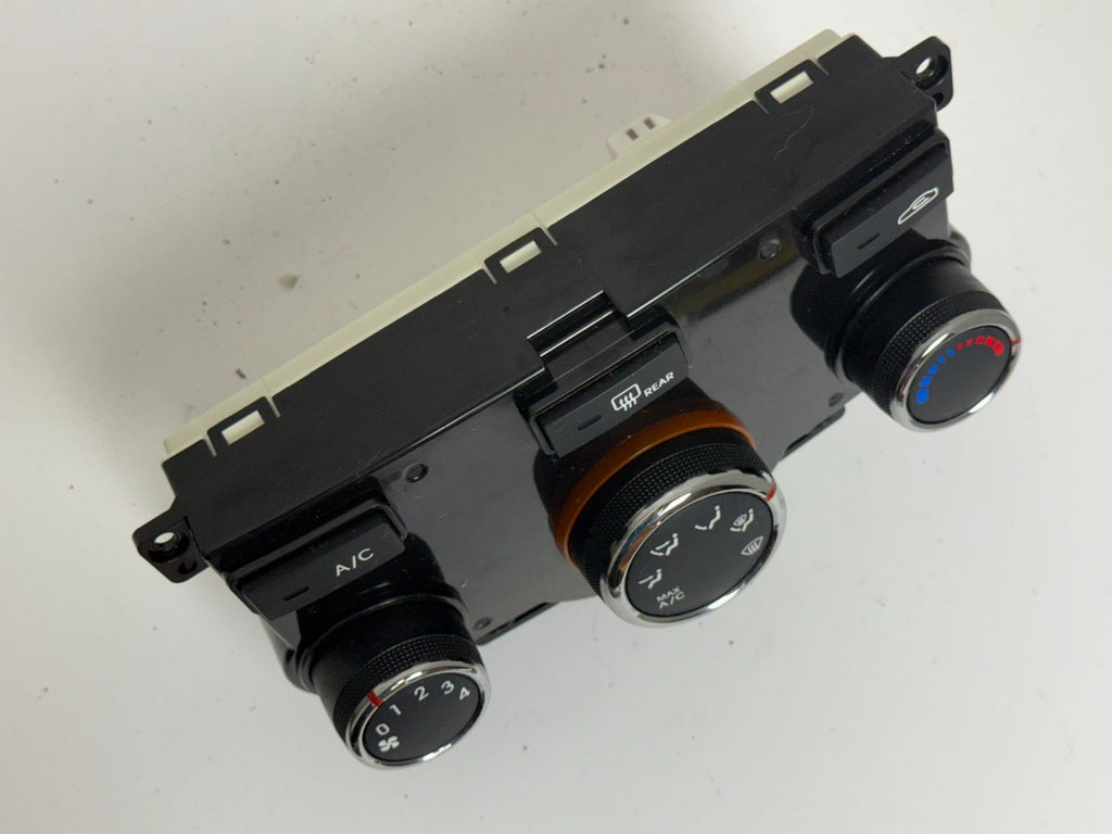 2010-2013 Kia Forte Dash Heater A/C Climate Control 972501M361  OEM