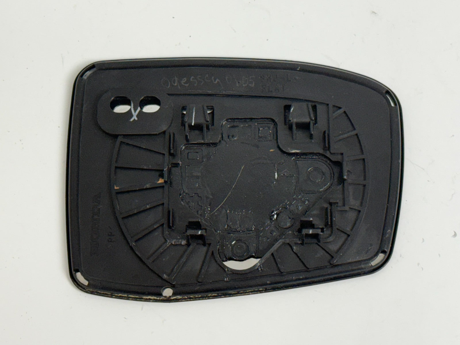 2005-2010 HONDA ODYSSEY LX OEM Left Non Heated Mirror Glass Driver Side