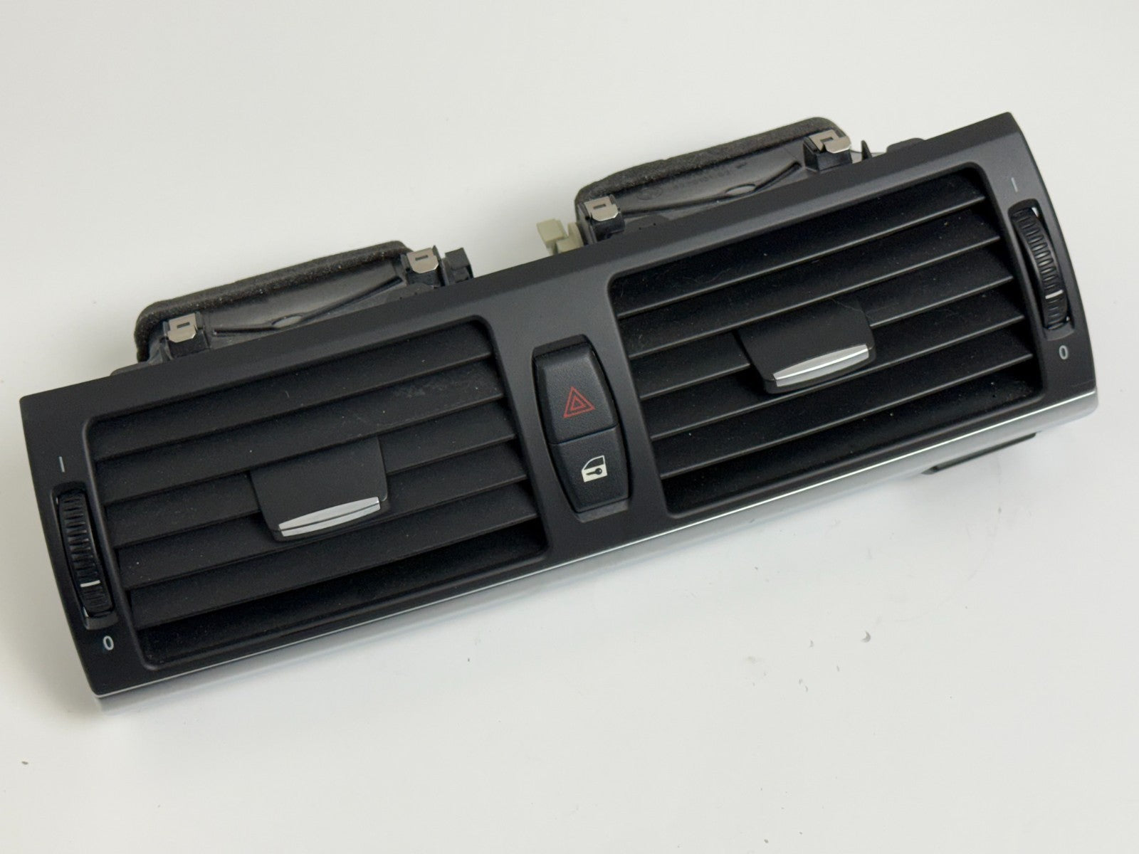 2007-2013 BMW X5 X6 E70 E71 OEM Center Dash Air Vent Hazard Switch 64229210705