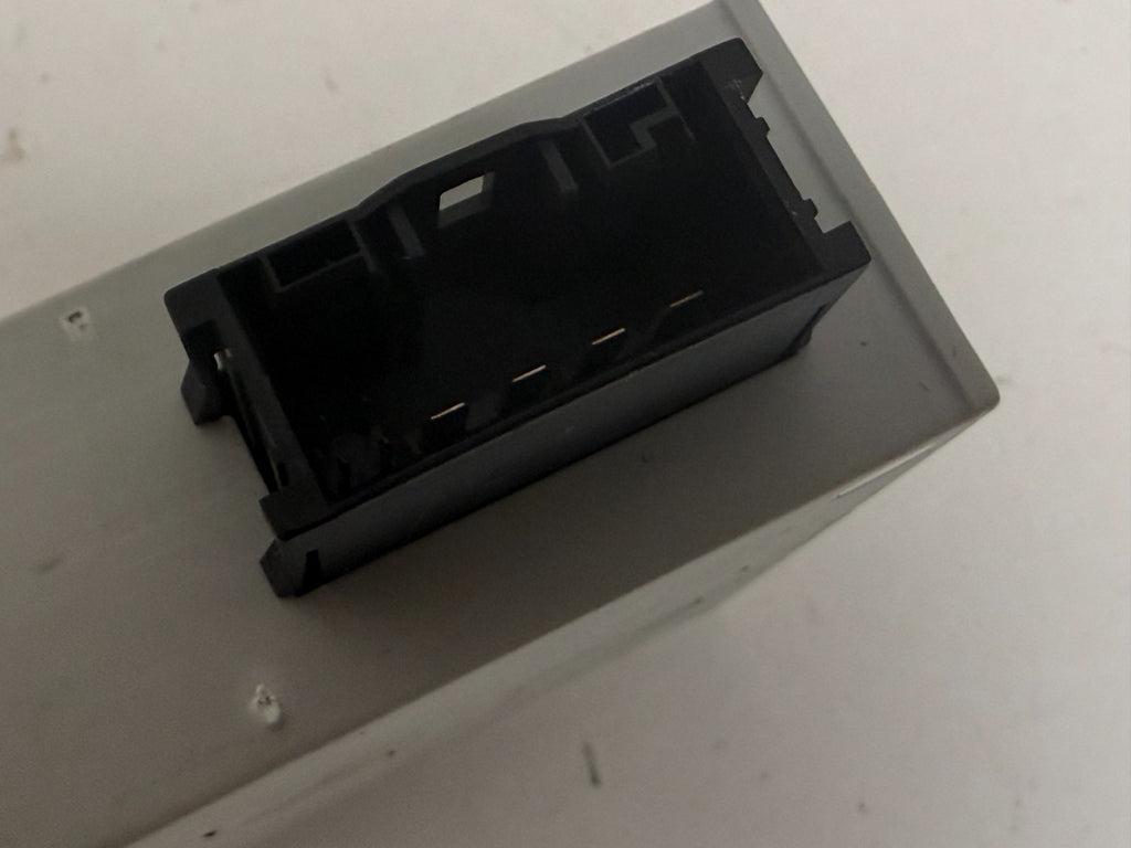 2011-2016 BMW F10 5-Series Tailgate Trunk Lid Lift Control Module 7361970 OEM