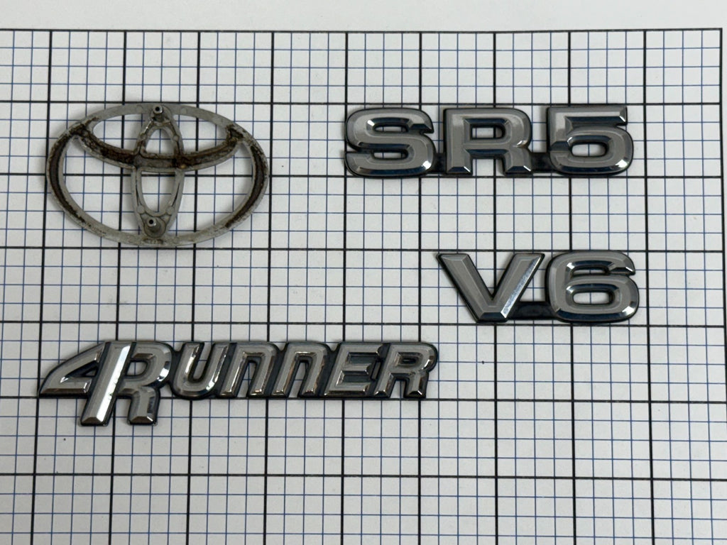 1990-1995 Toyota 4Runner V6 SR5 OEM rear liftgate emblem set 75441-89103