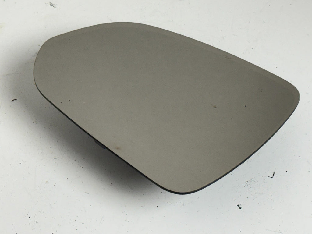2018-2022 HYUNDAI ACCENT OEM Left Side Base Mirror Glass Driver scratched