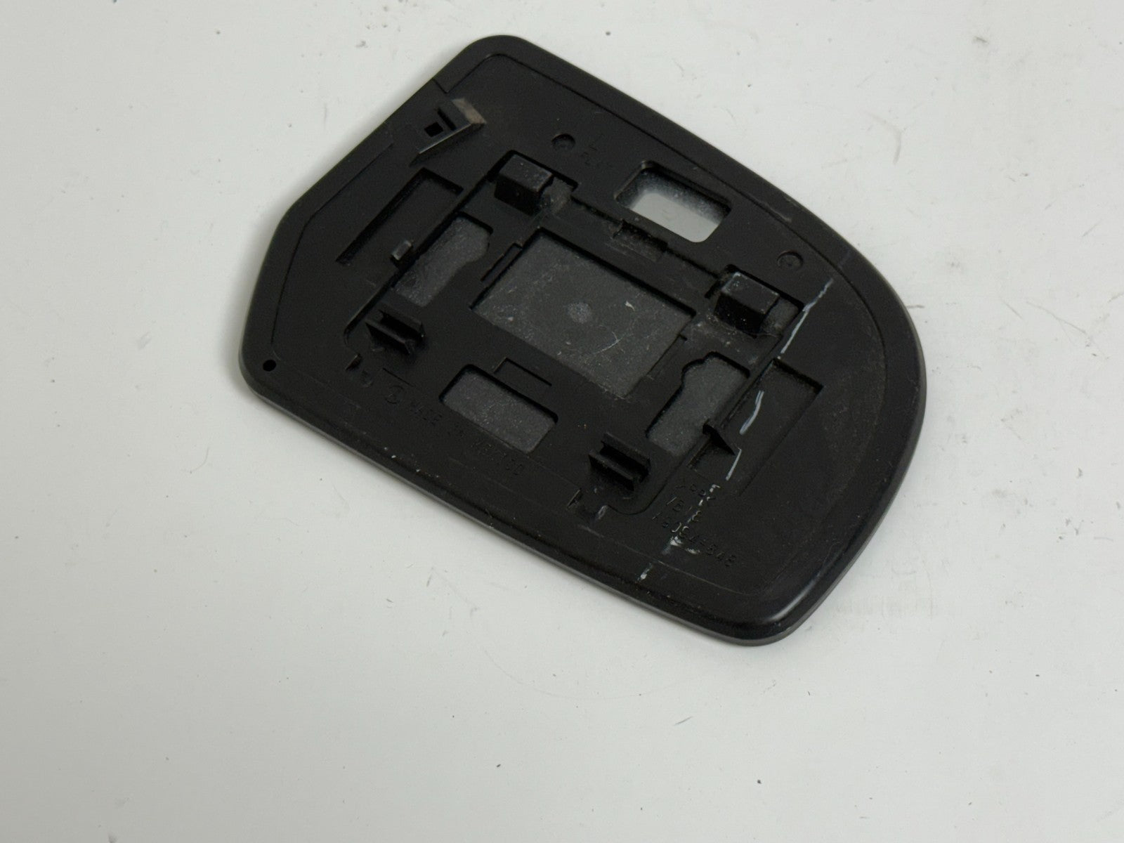 2010-2014 SUBARU LEGACY OUTBACK OEM LEFT DRIVER SIDE Non Heated Mirror Glass