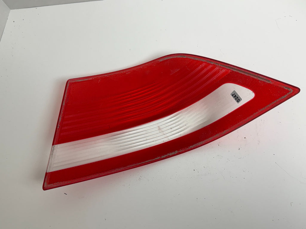 2004-2007 Saab 9-3 Sedan Tail Light LENS cover ONLY Left Small crack