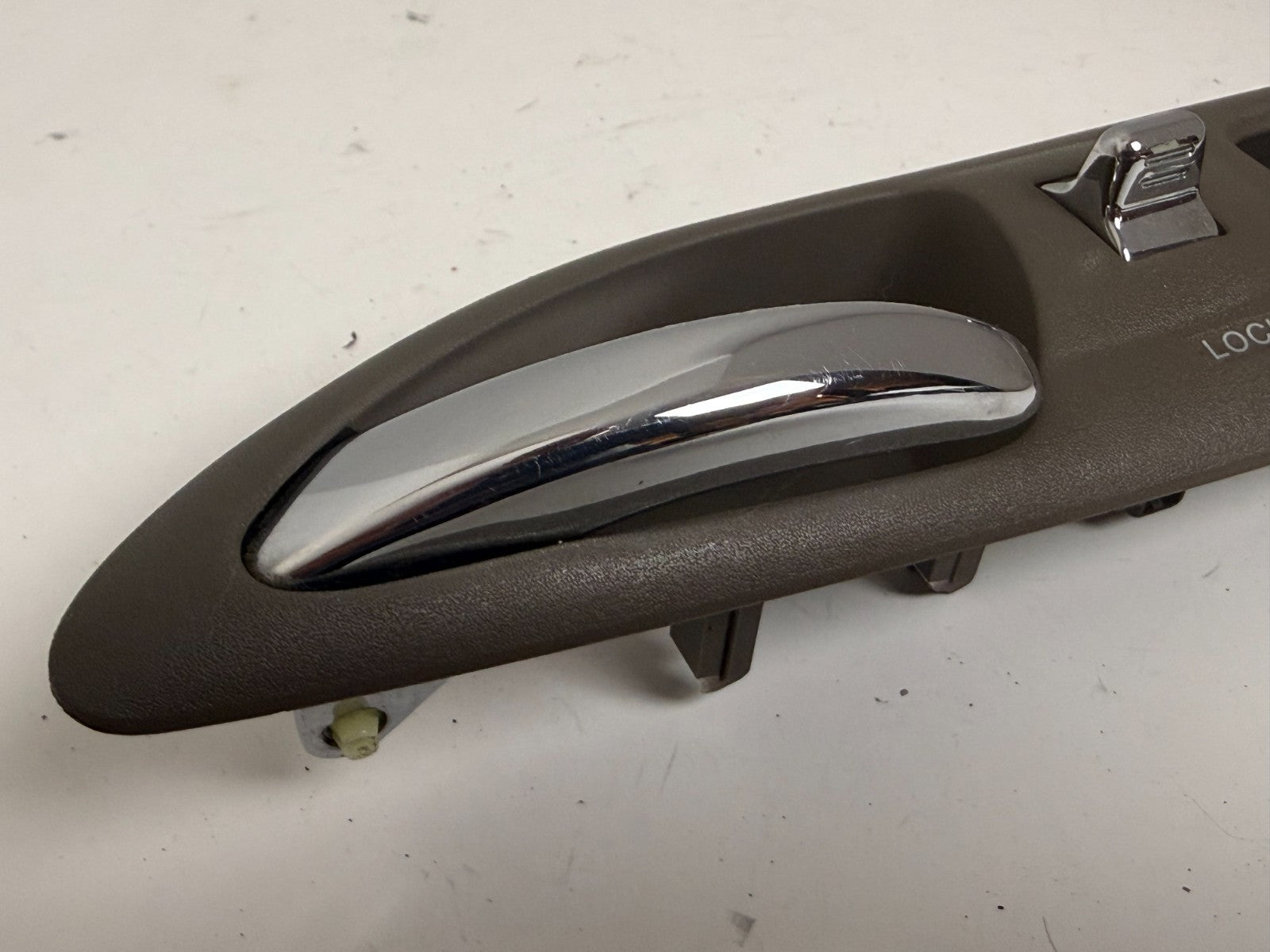 2001-2003 Acura 3.2CL CL Interior Door Handle Left Driver Side Chrome Lock Taupe