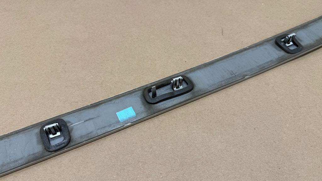 2009-2013 CHEVROLET CHEVY IMPALA LIMITED Rear Deck Trim Molding Trunk SILVER
