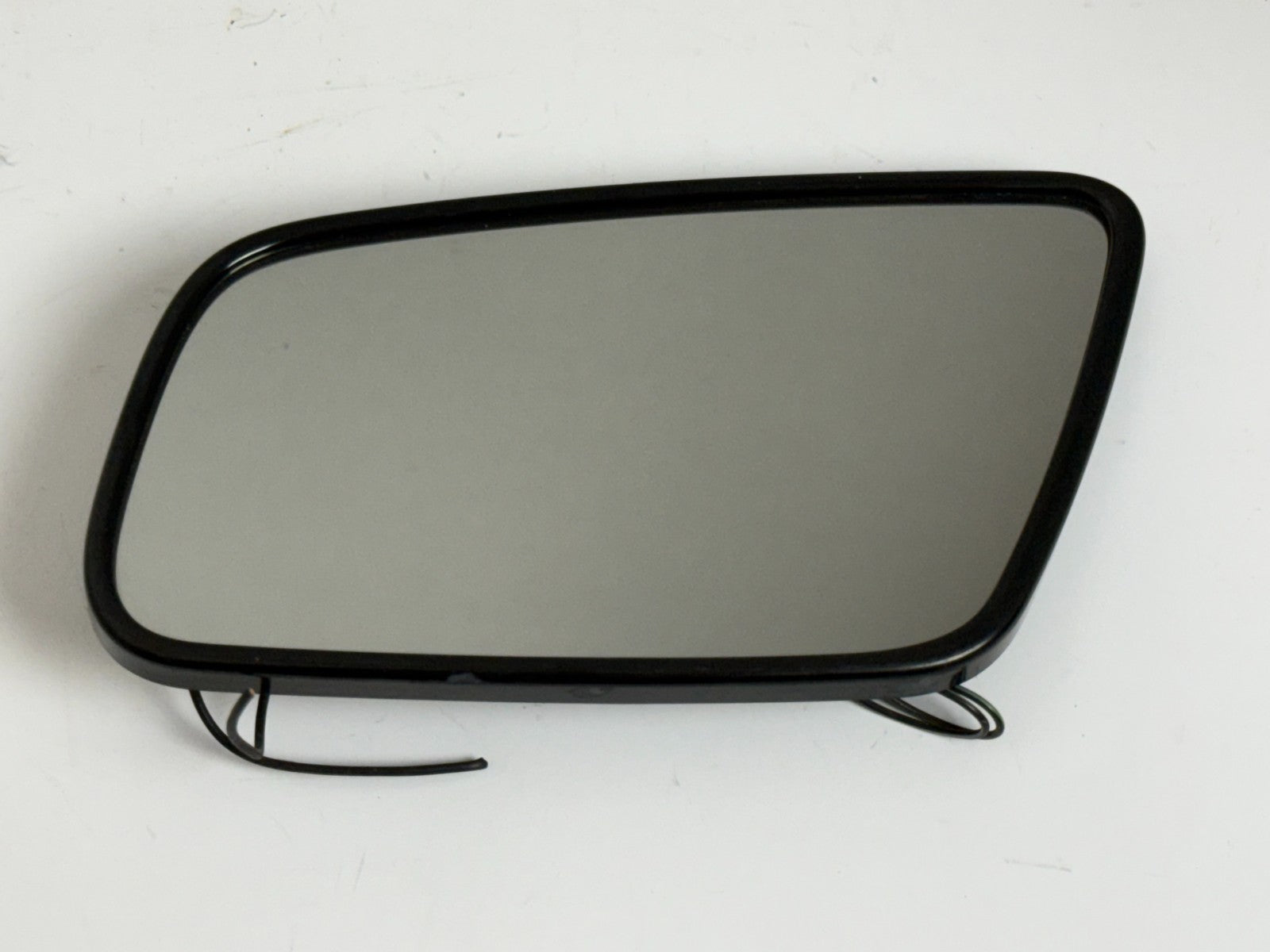 2000-2004 AUDI A4 A6 A8 left side mirror glass auto dim anti dazzle 8D0857535F