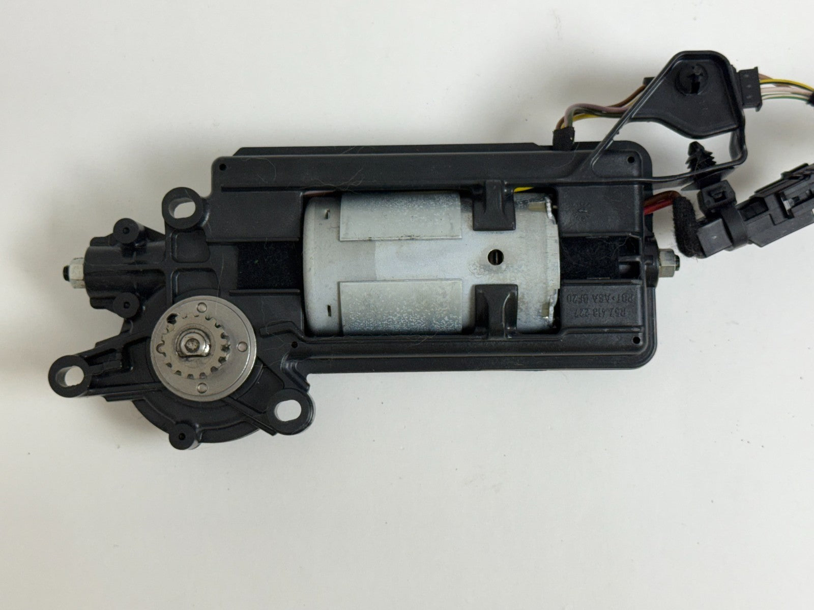 2009-2015 MINI Cooper R57 Convertible Top Sliding Sunroof Motor 54342758446 OEM