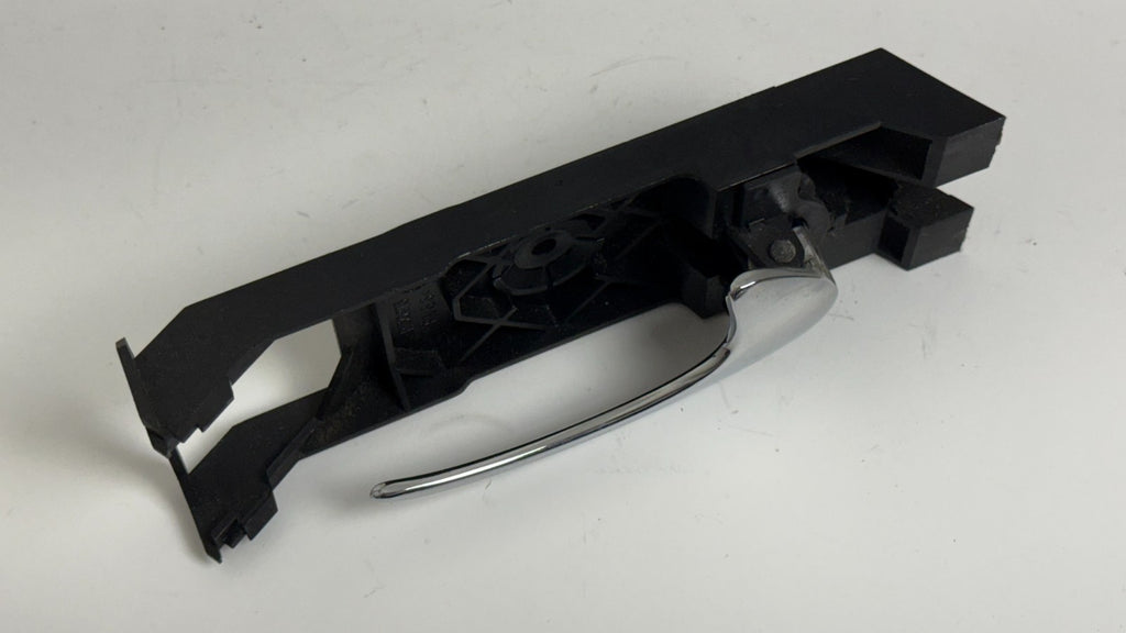 JAGUAR XJ8 2000 RIGHT SIDE FRONT REAR INTERIOR PASSENGER DOOR HANDLE 98 00 01 02