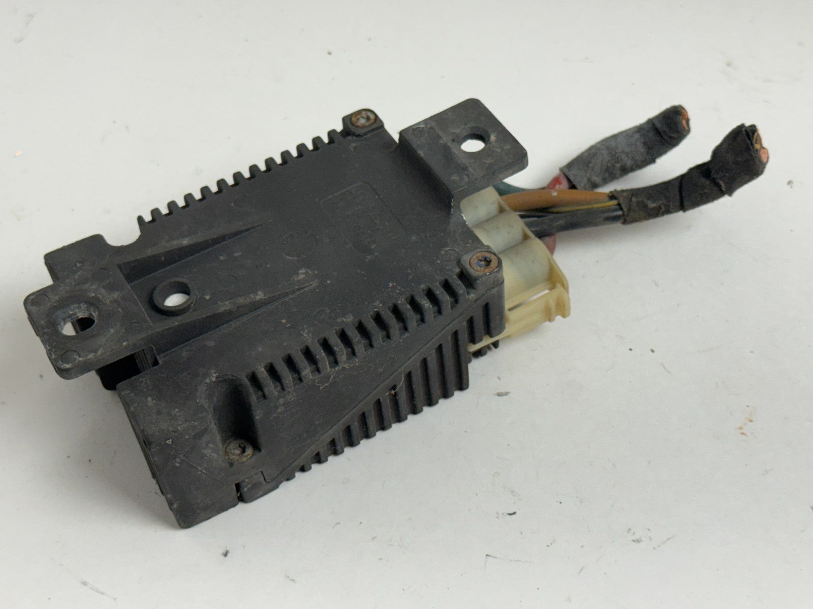 Mercedes W220 2000 S500 CL500  HVAC Auxiliary Fan Control Unit 0275456432 OEM