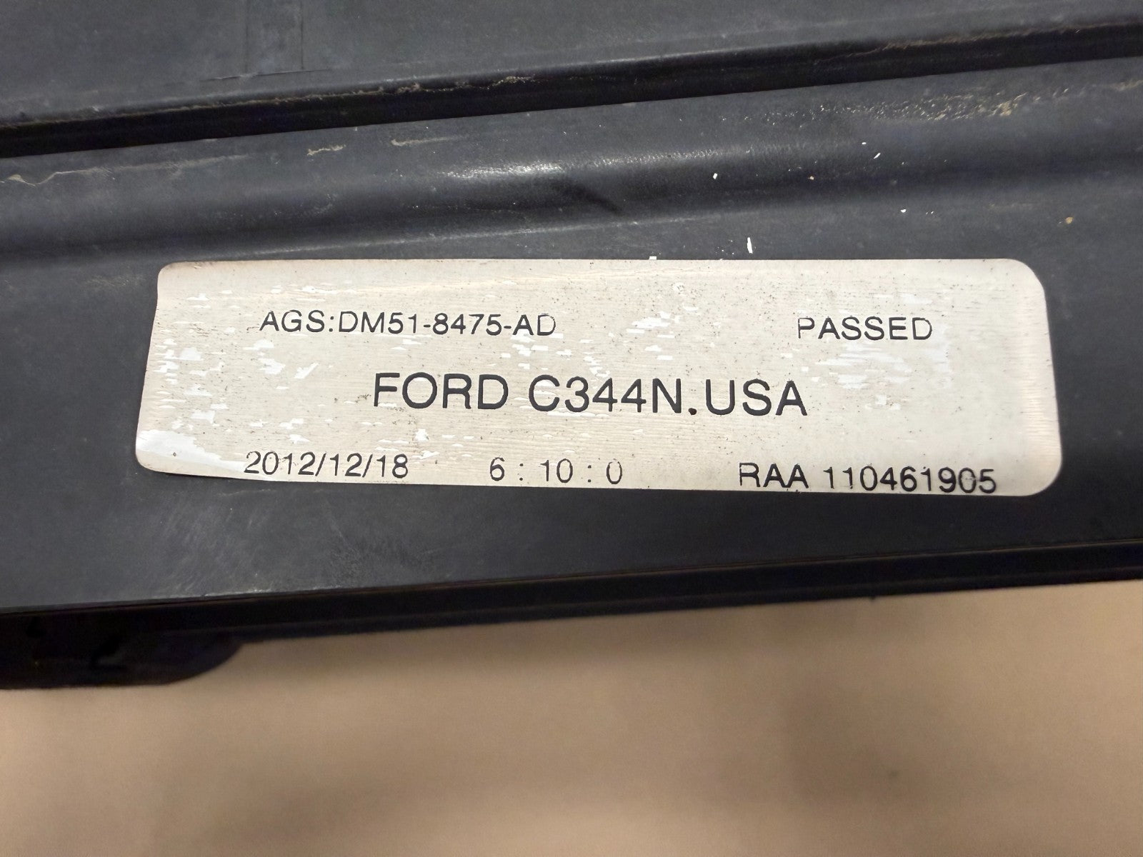 2013-2018 Ford C-Max Hybrid Energi Active Grille Shutter DM51-8475-AD OEM