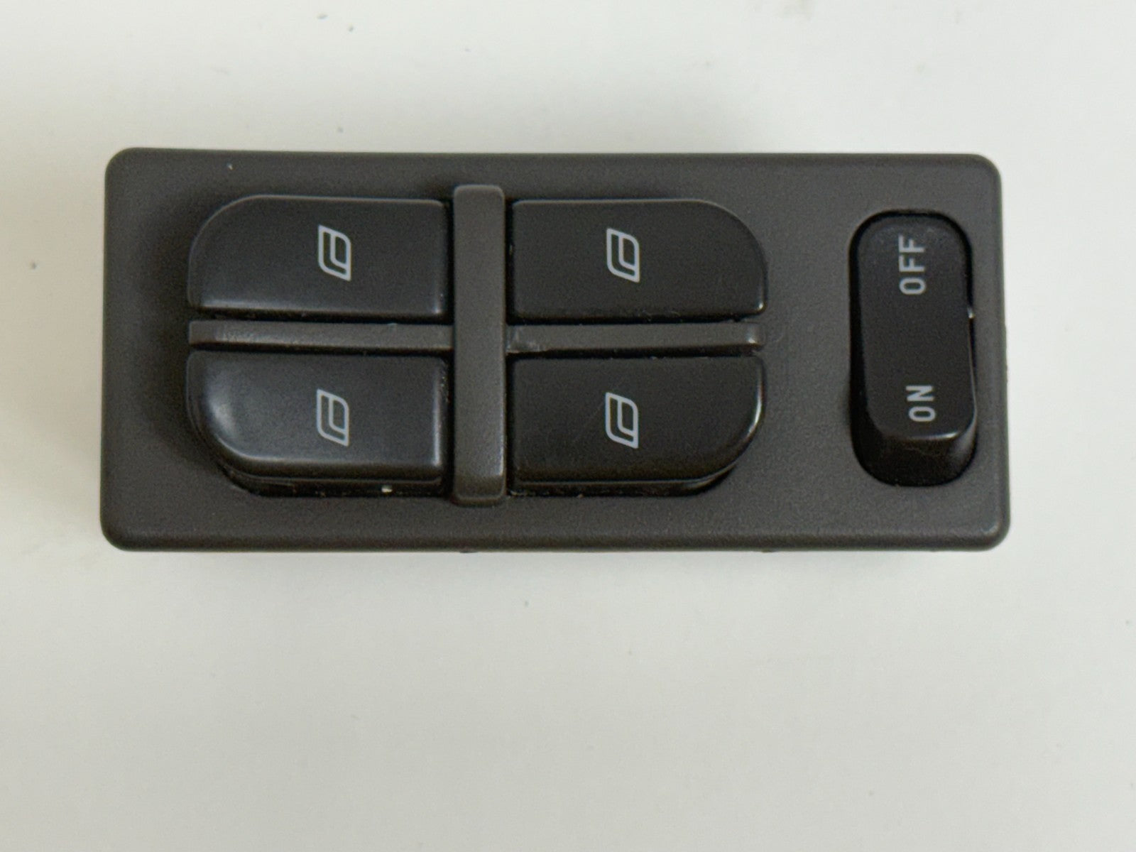 2004-2009 Saab 9-5 OEM Front Driver Master Power Window Lock Switch 4616082